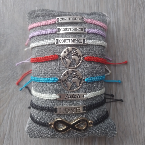 Geknoopte armbandjes