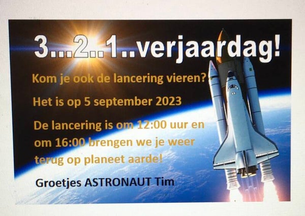 Uitnodigingen ruimtefeest 1