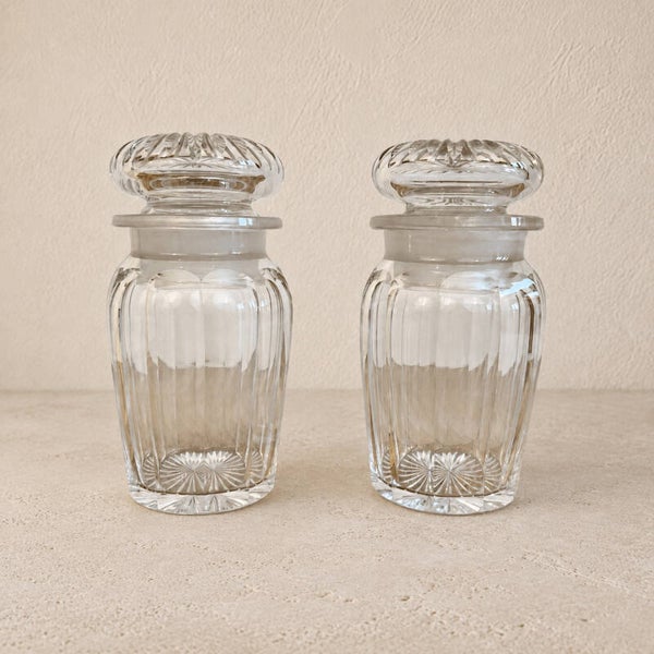 Paire de bocaux à condiments en cristal – élégance vintage pour la table