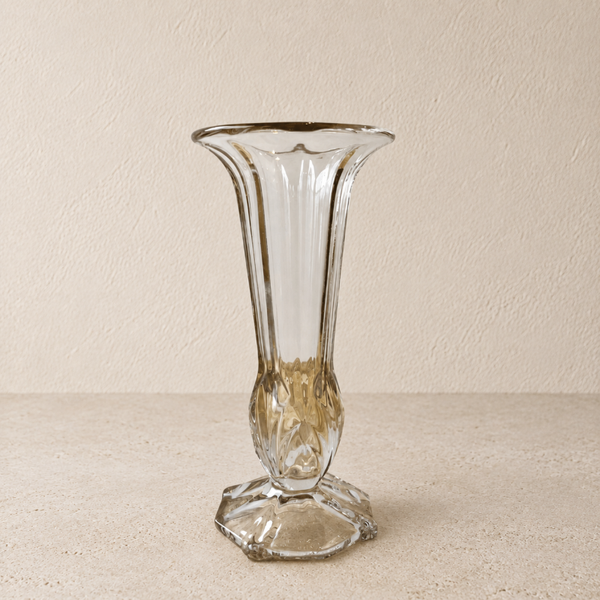 Vase tulipe en cristal Art Déco