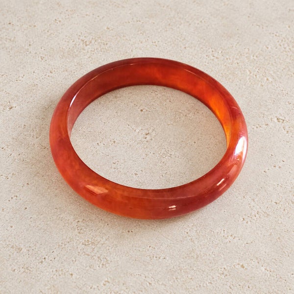 Bracelet en bakélite ambrée vintage