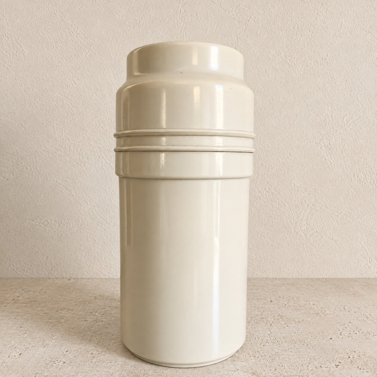 Bouteille thermos vintage en bakélite – années 50