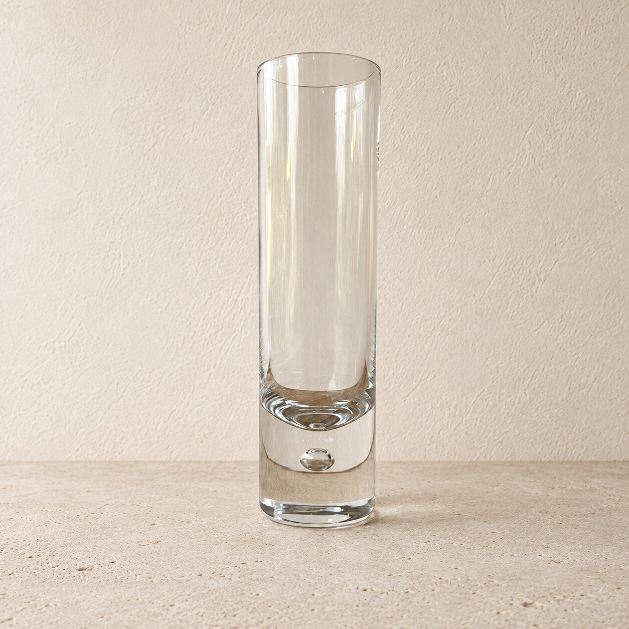 Vase avec une bulle