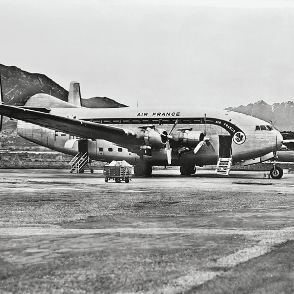 Photographie argentique de l'aéroport d'Ajaccio