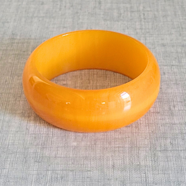 Bracelet large vintage en bakélite