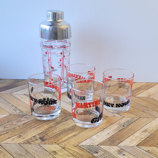 Service à cocktail vintage – shaker et 4 verres