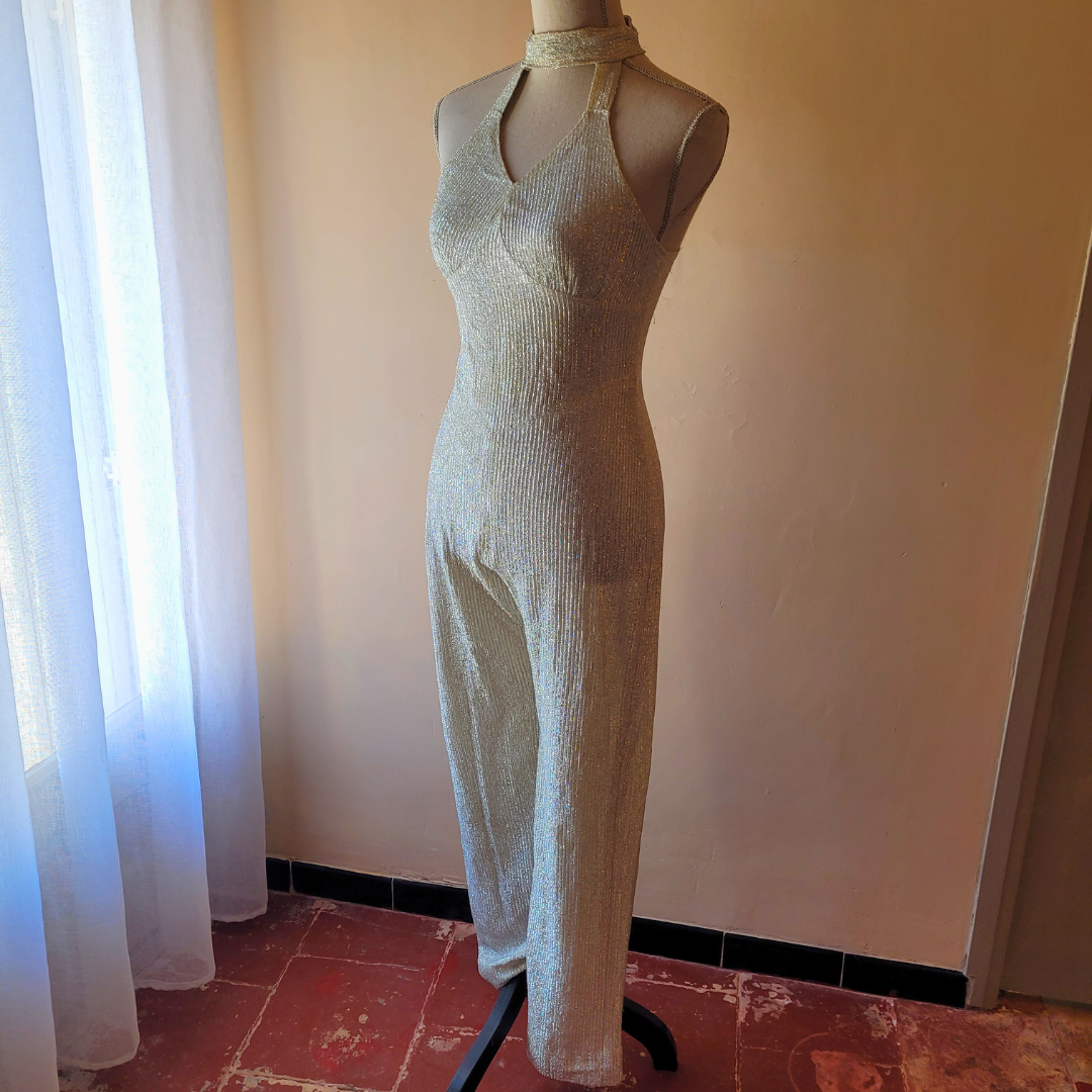 Combinaison vintage femme – Élégance intemporelle du XXᵉ siècle