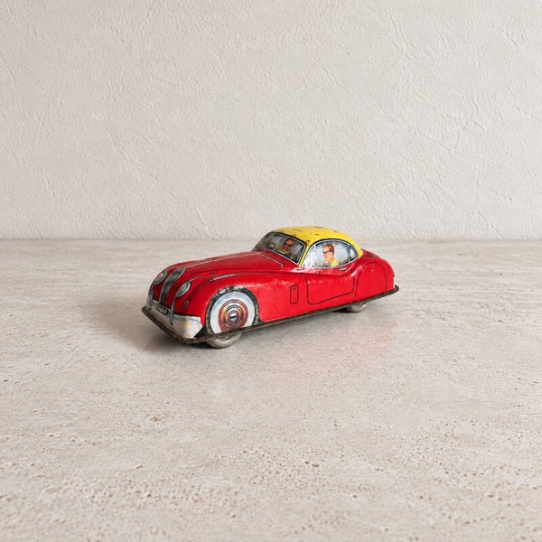 Coupé Jaguar Joyax en tôle lithographiée rouge et jaune