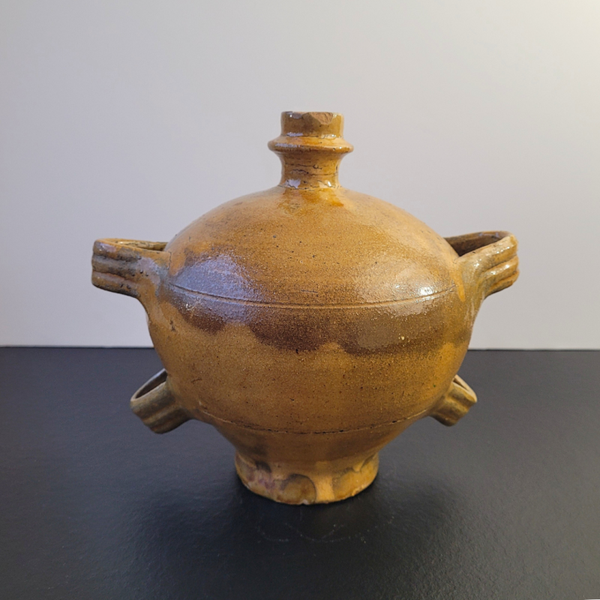 Belle cruche à 4 anses