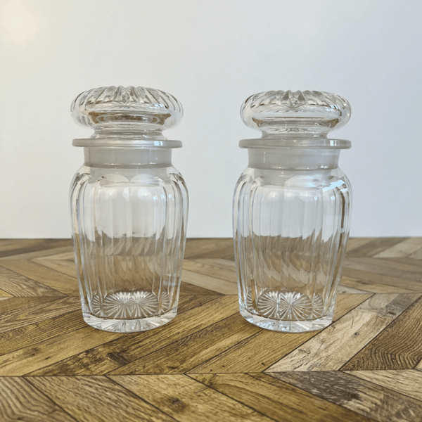 Paire de bocaux à condiments en cristal