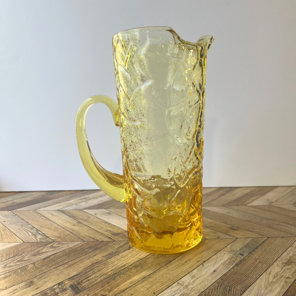 Pichet en verre vert jaune – verrerie vintage élégante