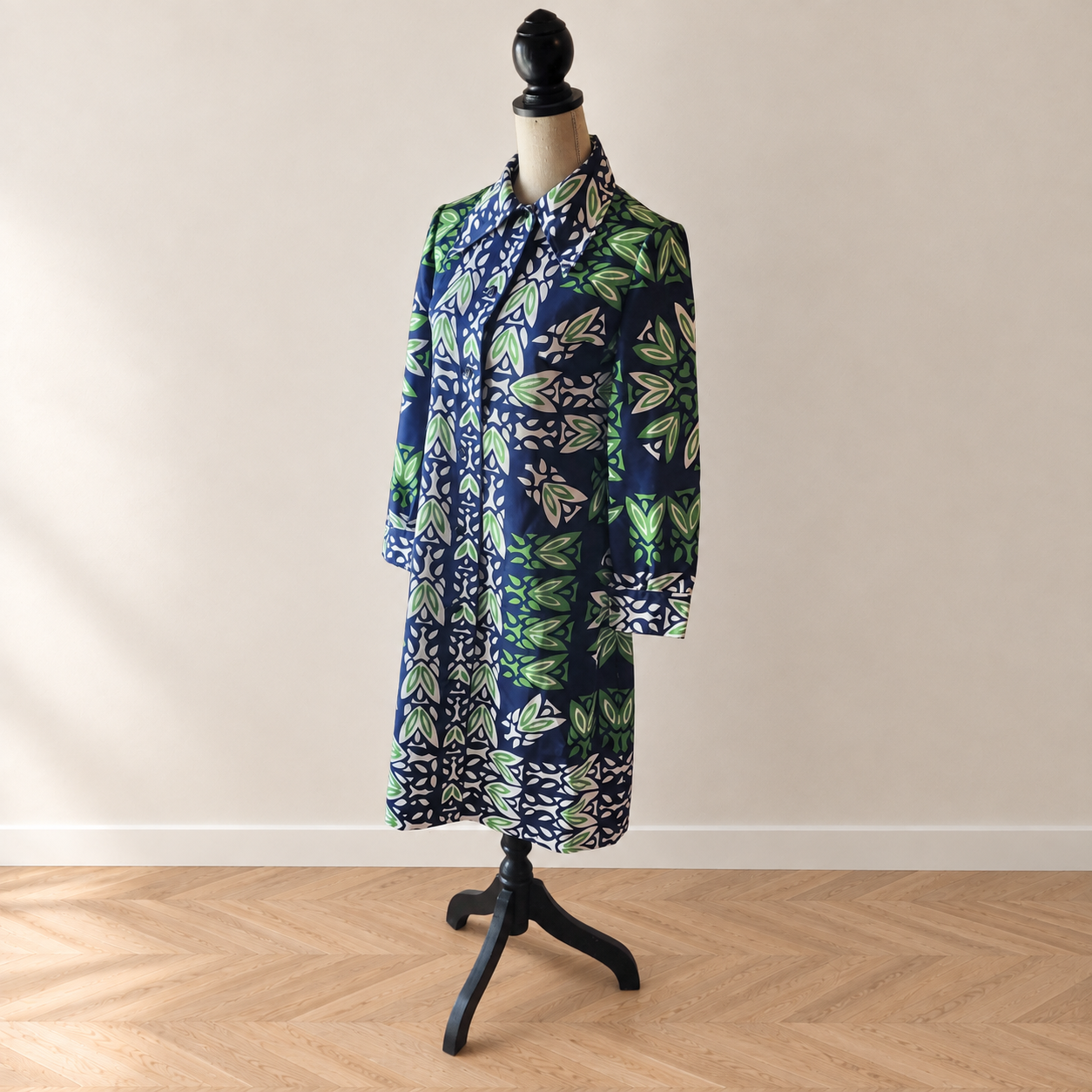 Robe vintage Lanvin – L'élégance intemporelle d'une grande maison française