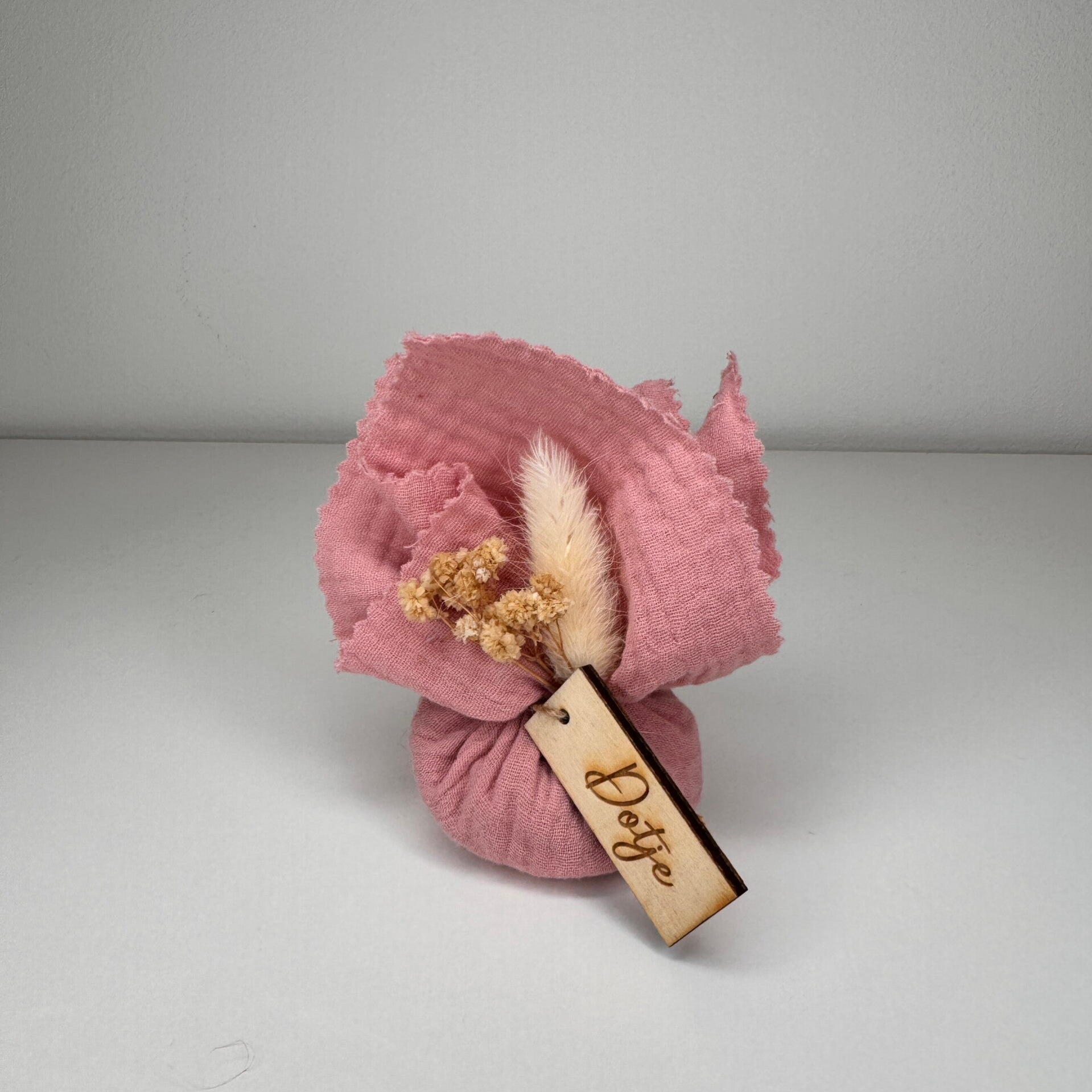 Tetra roze