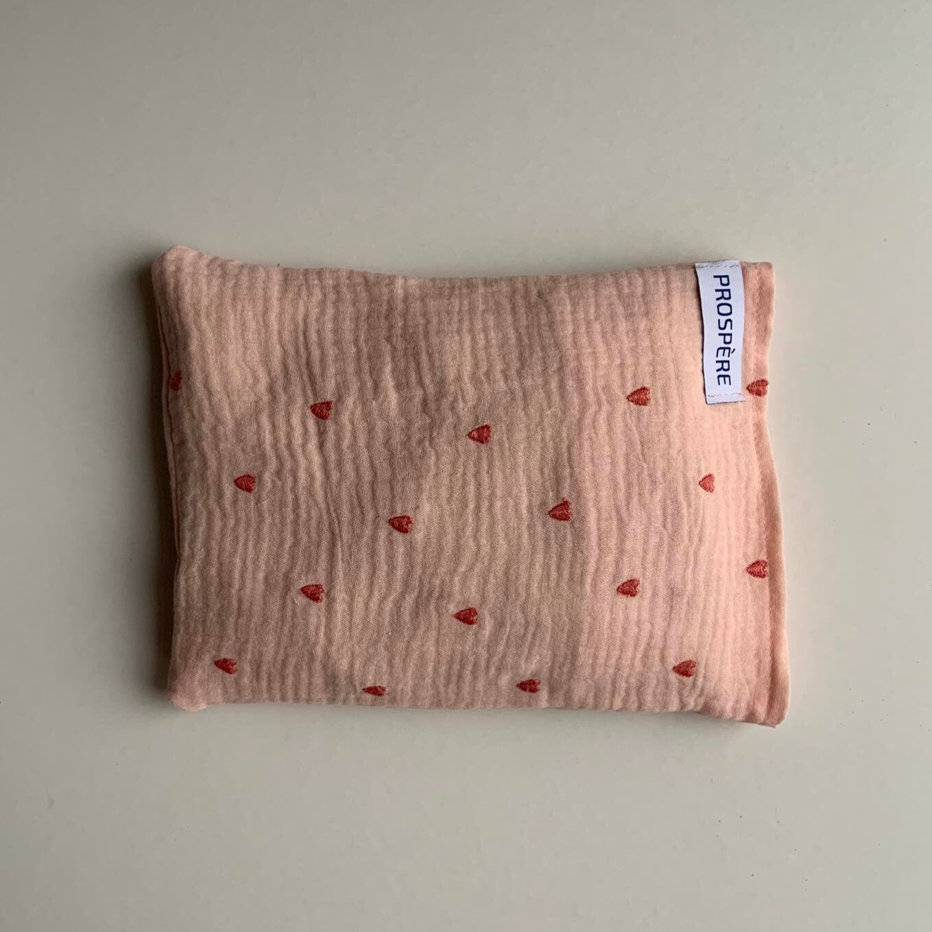 Kersenpitkussen roze met hartjes