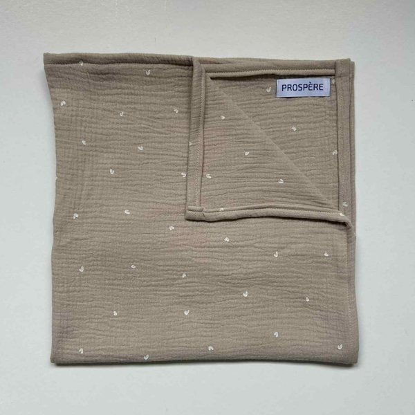 Inbakerdoek beige met hartjes