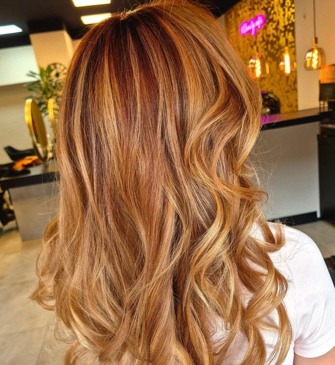 Mooi blond met zacht rode tinten