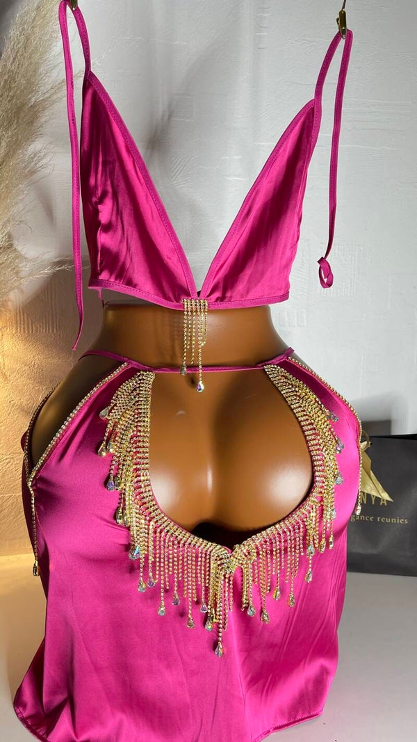 Enssemble en soie et finition de luxe