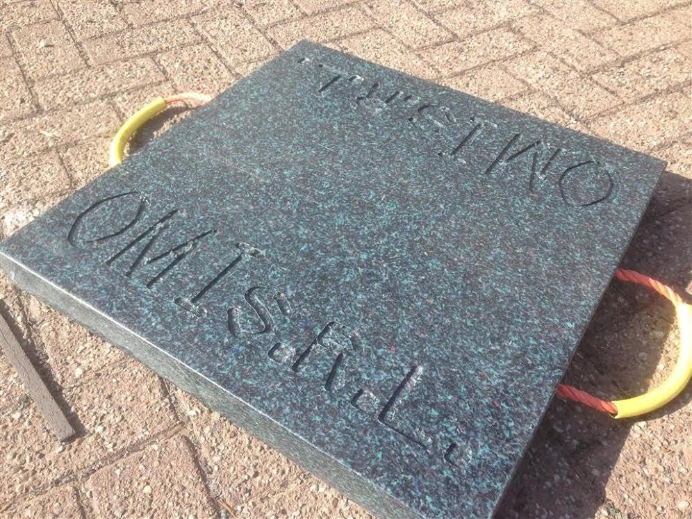Abstuetzplatten mit Trageschlaufe von gww-pro