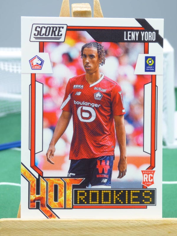 Leny Yoro Hot Rookies N°7