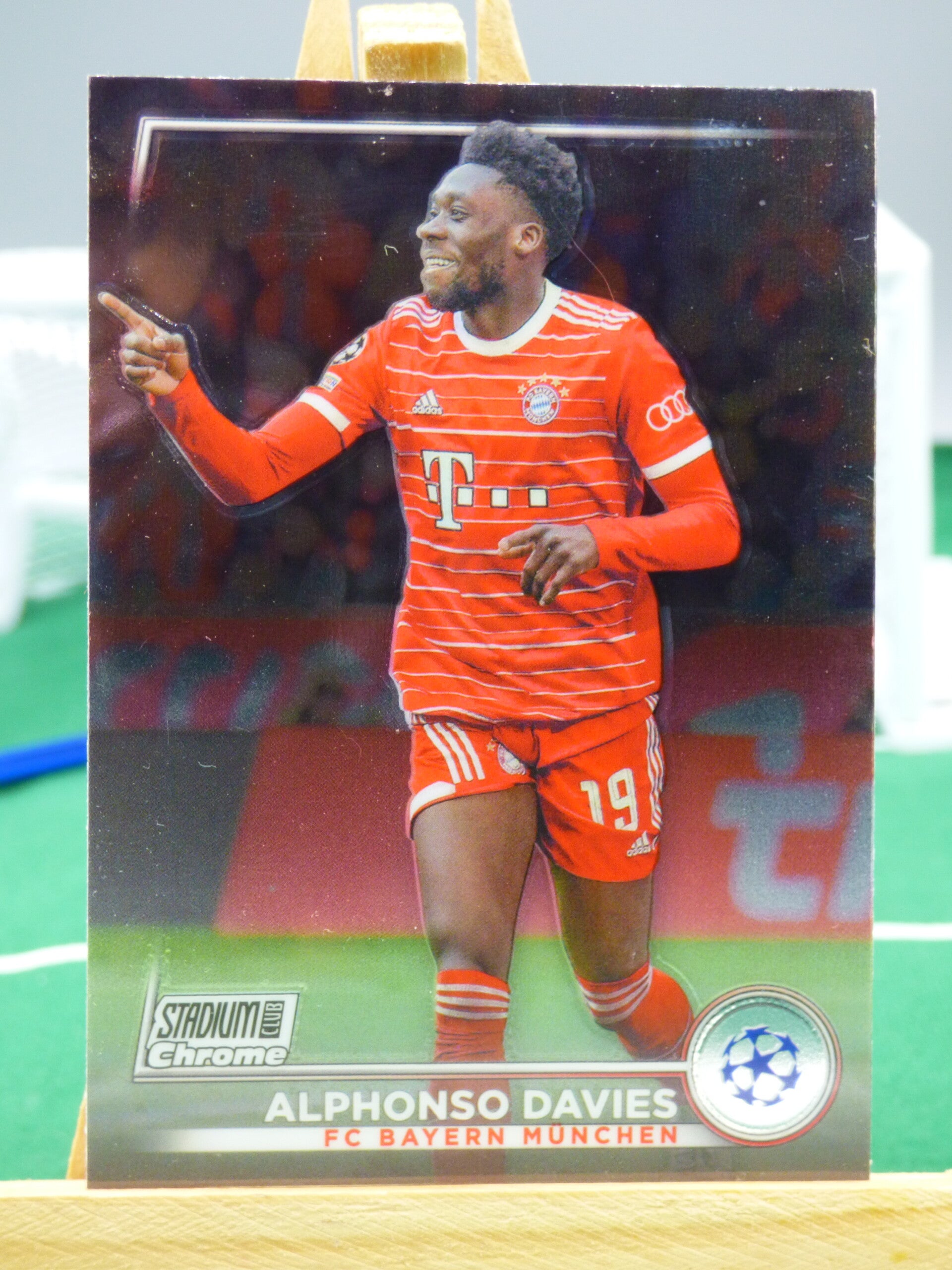 Alphonso DAVIES N° 19