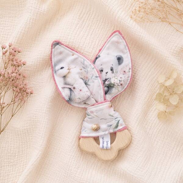 Anneau de préhension bébé en bois et tissu – Création artisanale – Cadeau naissance, Modèle Animaux printaniers