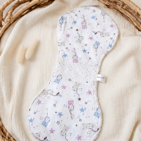 Bavoir épaule bébé en coton et éponge – Protection allaitement et biberon – Modèle chouette