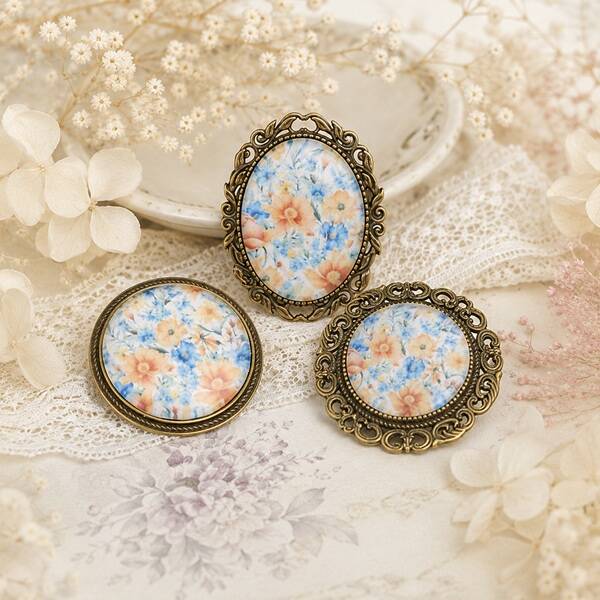 Broches illustrées cabochon en verre – Clivia des champs – Bijoux style vintage