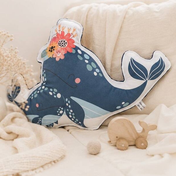 Coussin doudou bébé artisanal – Compagnon douceur fait main – Cadeau naissance – Modèle Baleine et son petit