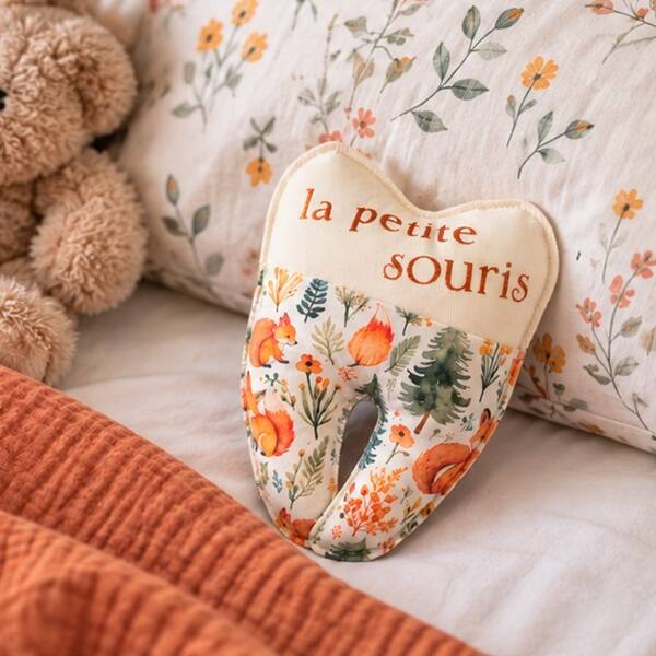 Dent de lait en tissu avec poche – Pour la Petite Souris – Collection Promenade en forêt