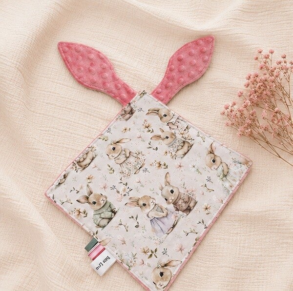 Doudou plat tout doux pour bébé – Compagnon confectionné à la main – Modèle L'éveil du printemps