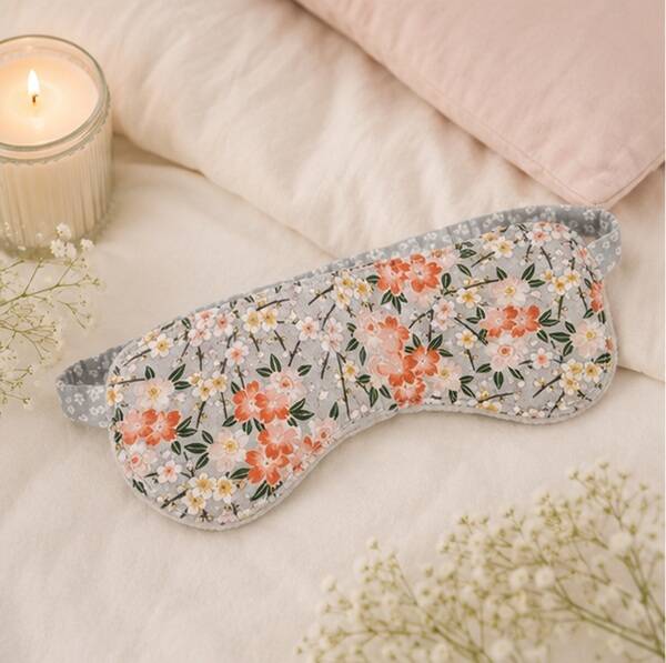 Masque de nuit – Fleurs de Cerisier Orange – Création artisanale