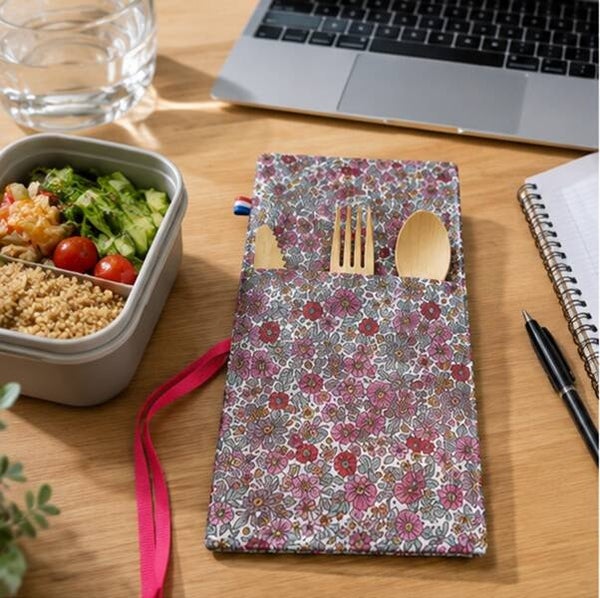Pochette à couverts nomade en coton enduit – 2 formats – Herbier rose