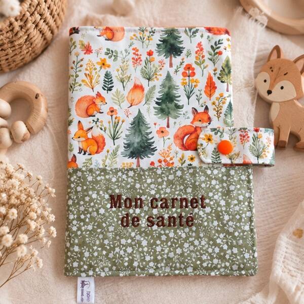 Protège carnet de santé bébé – Création artisanale – Collection Promenade en forêt