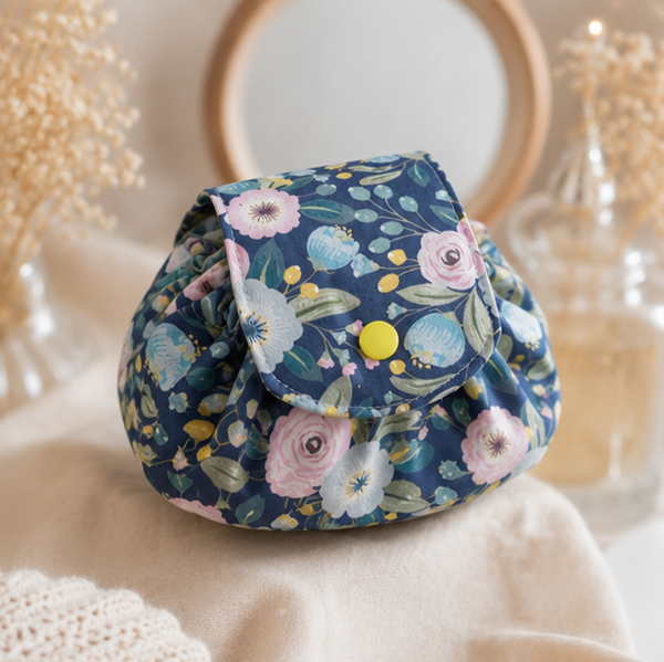 Trousse à maquillage  – Petit format  – Modèle Fleurs roses