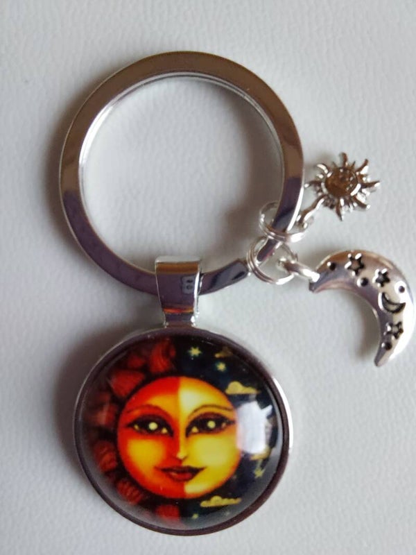 Sleutelhanger Zon met half zon, half maan