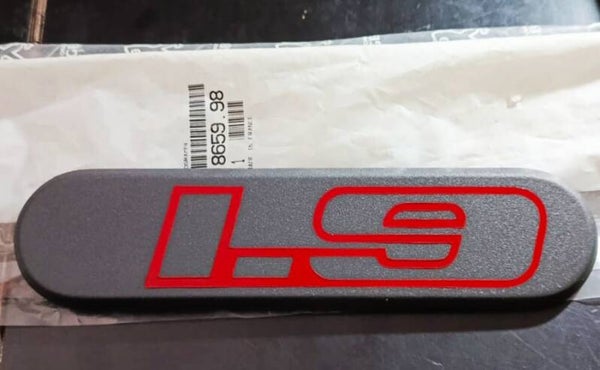 FREGIO STEMMA ADESIVO POSTERIORE (PEUGEOT 205 GTI) 1.9 ORIGINALE
