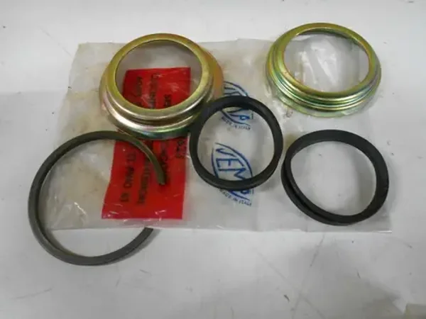 Kit fissaggio cuscinetto ruota anteriore per Fiat Ritmo fino dal 84 TT