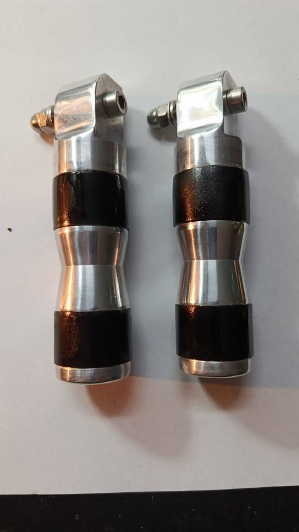 COPPIA PEDANE PASSEGGERO MOTO CUSTOM IN METALLO