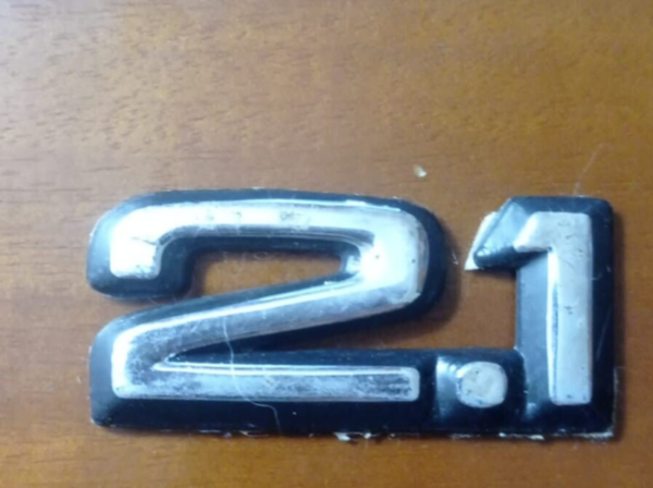 FREGIO STEMMA SCRITTA IN PLASTICA 2.1 (OPEL)