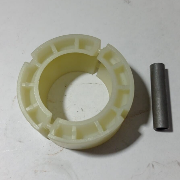 BOCCOLA LEVA CAMBIO CON SPINOTTO PEUGEOT 405 2412.13 ORIGINALE