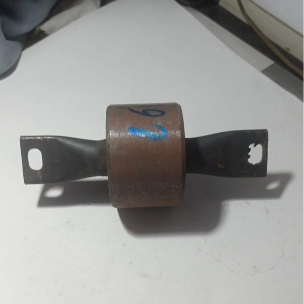 SUPPORTO MOTORE POSTERIORE 64mm ALFA ROMEO SPIDER 1966/1977