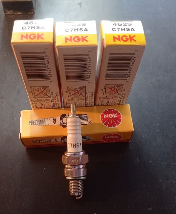 CANDELA ACCENSIONE MOTO MALAGUTI C7HSA 4629 NGK