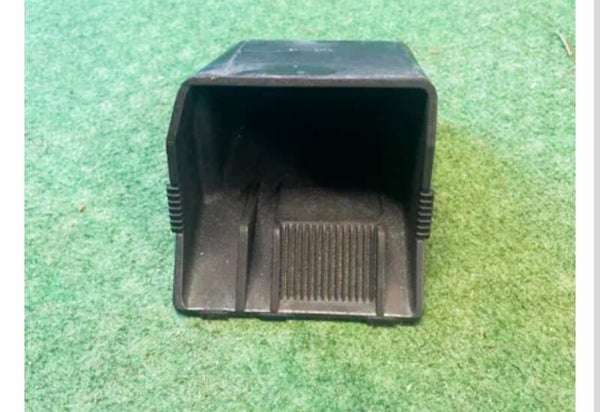 POSACENERE PEUGEOT 205/309 8230.94 ORIGINALE