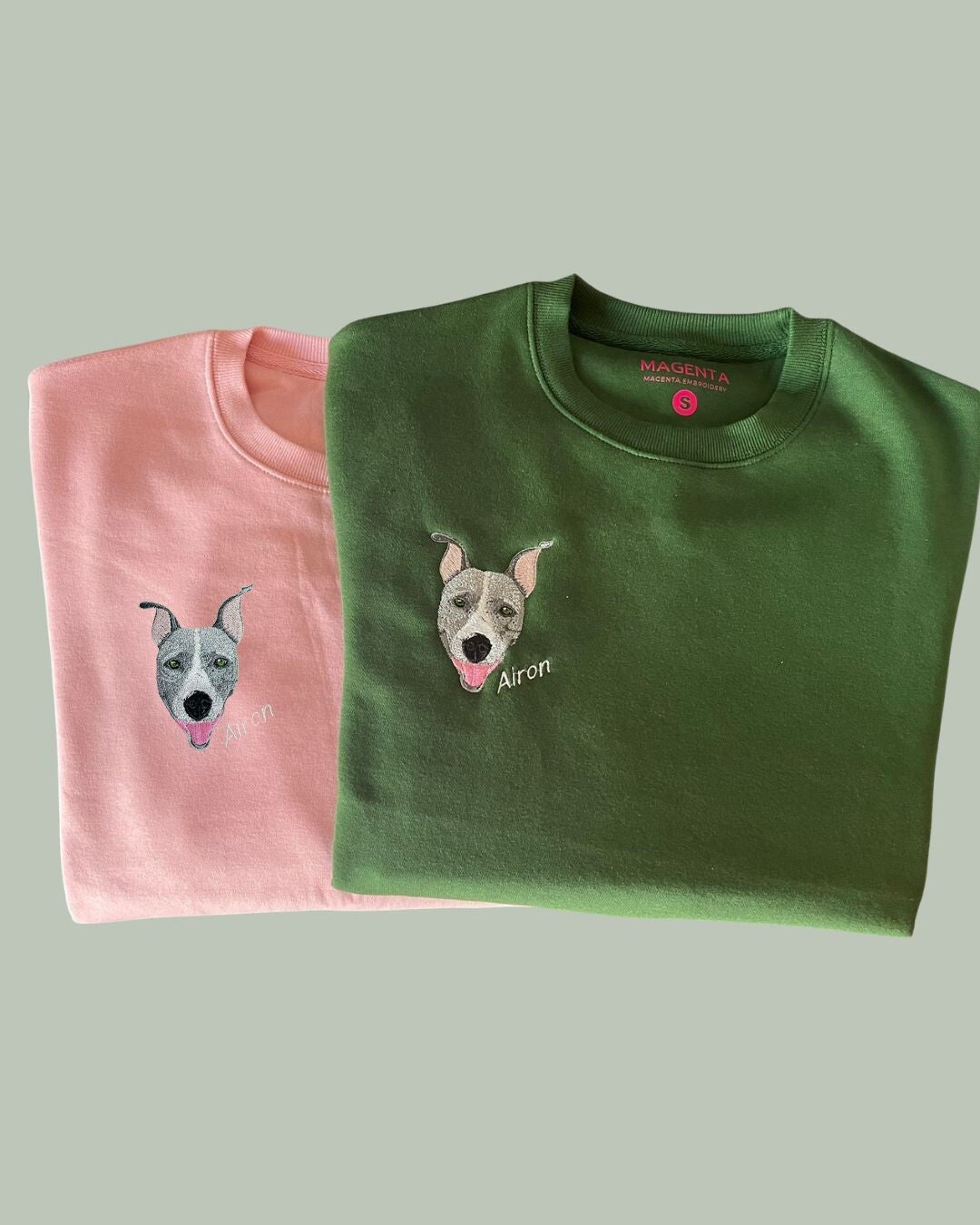 Pack con foto de la carita de tu mascota bordada. Dos sudaderas con y sin capucha.