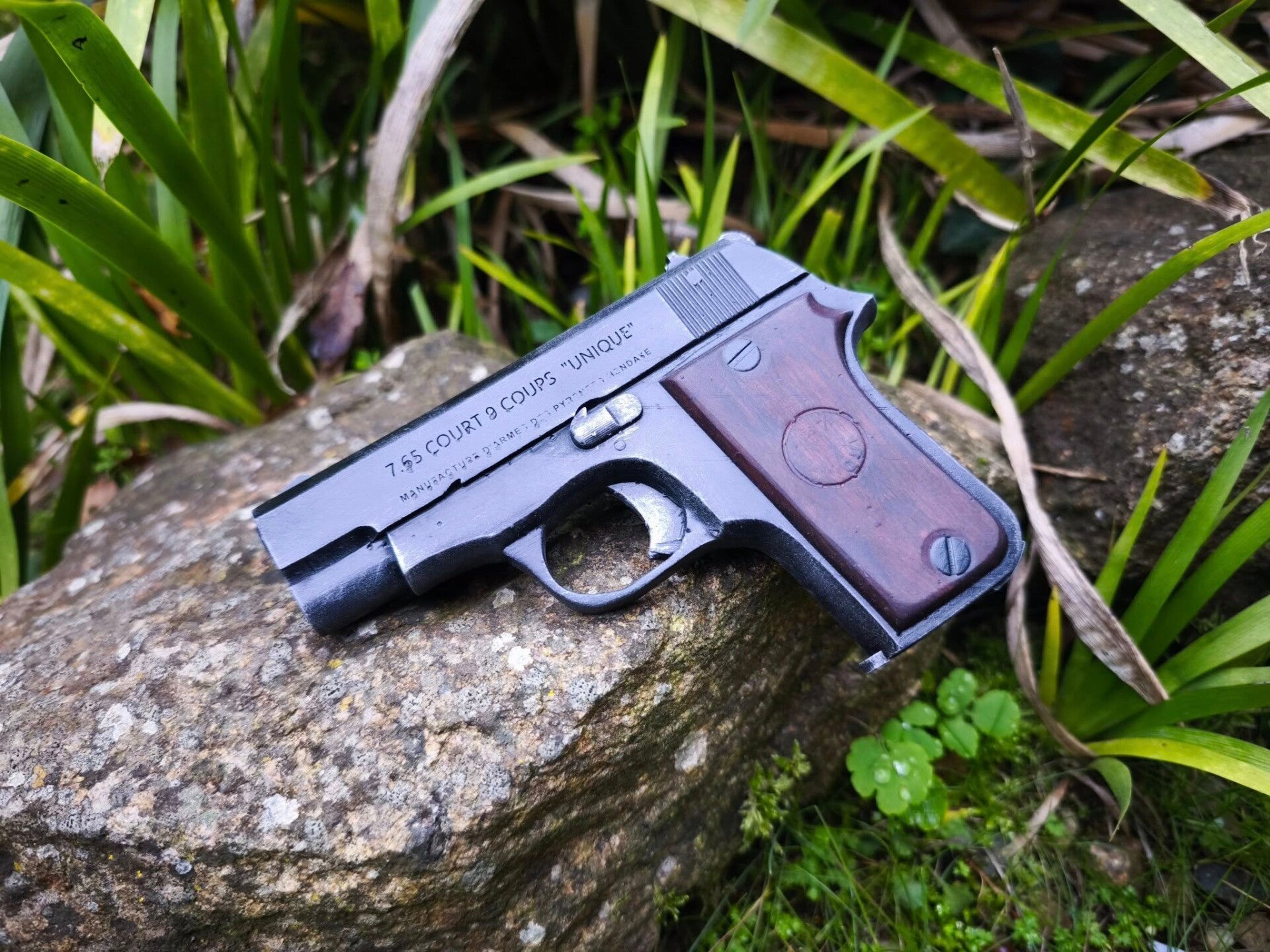 replique monobloc de pistolet RR51 UNIQUE