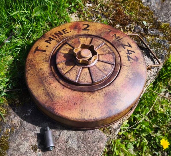replique de tellermine 42 avec son allumeur
