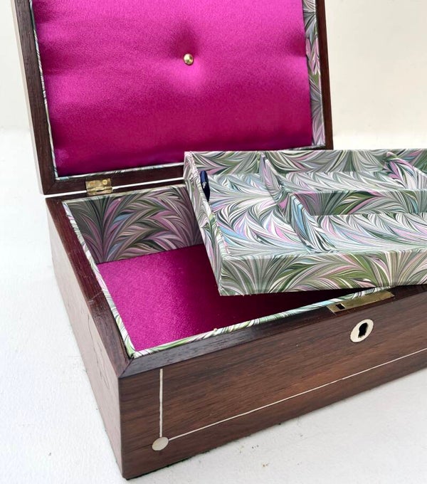 Rosewood Jewellery or Keepsake Box. In the Pink! A good size box with Pewter Stringing and Mother of Pearl Roundels (Circa 1890-1910)