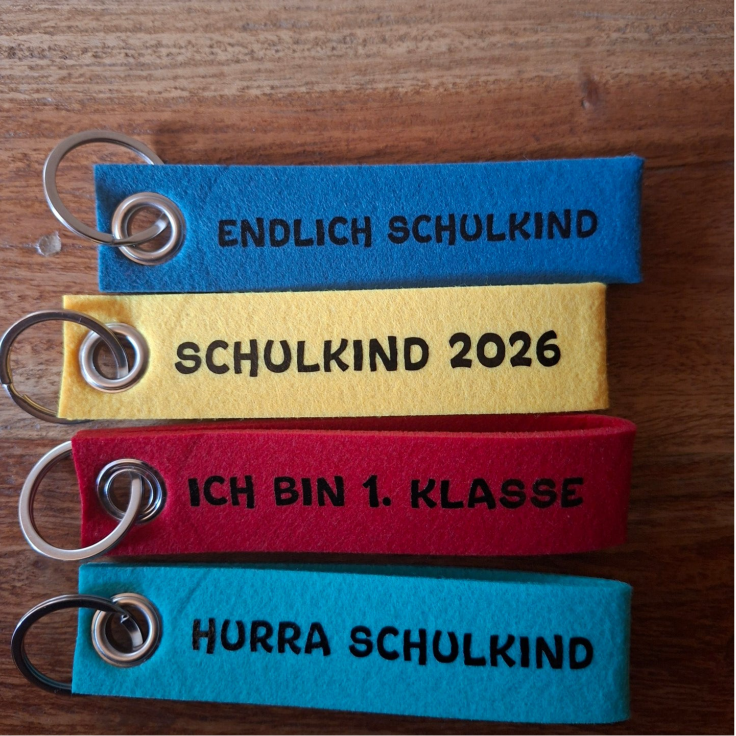 Filzschlüsselanhänger Schulkind