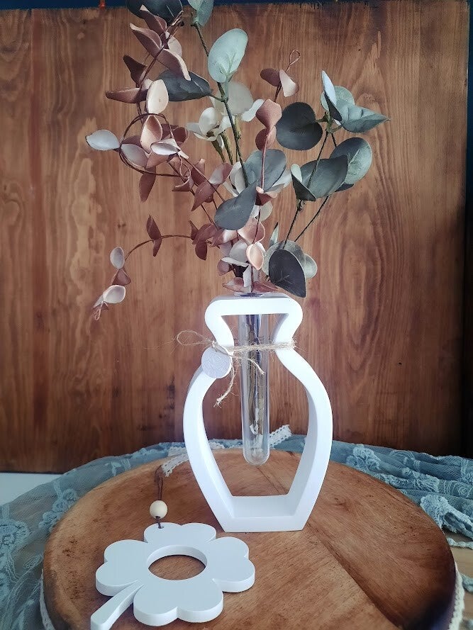Charmante Vase mit Reagenzglas