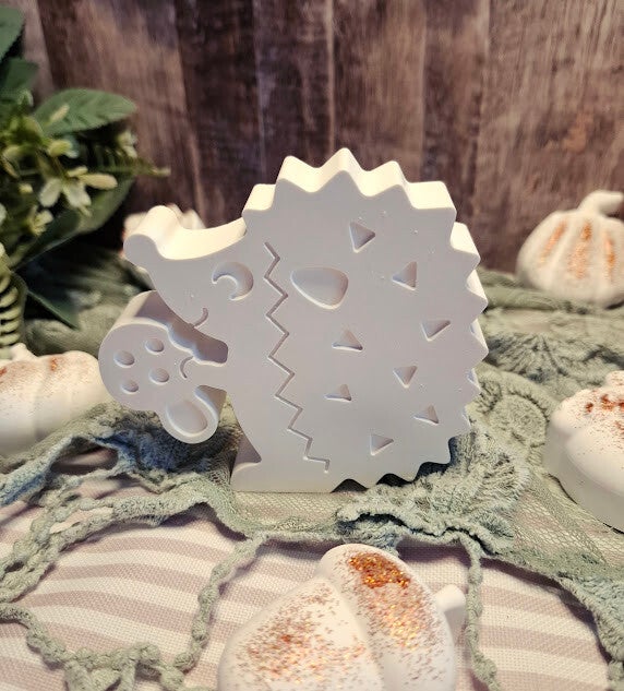 Herbstdeko Igel mit Pilz – liebevolles Detail